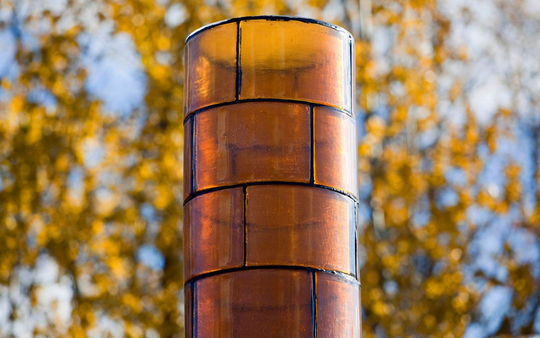 AMBER LIGHT COLUMN